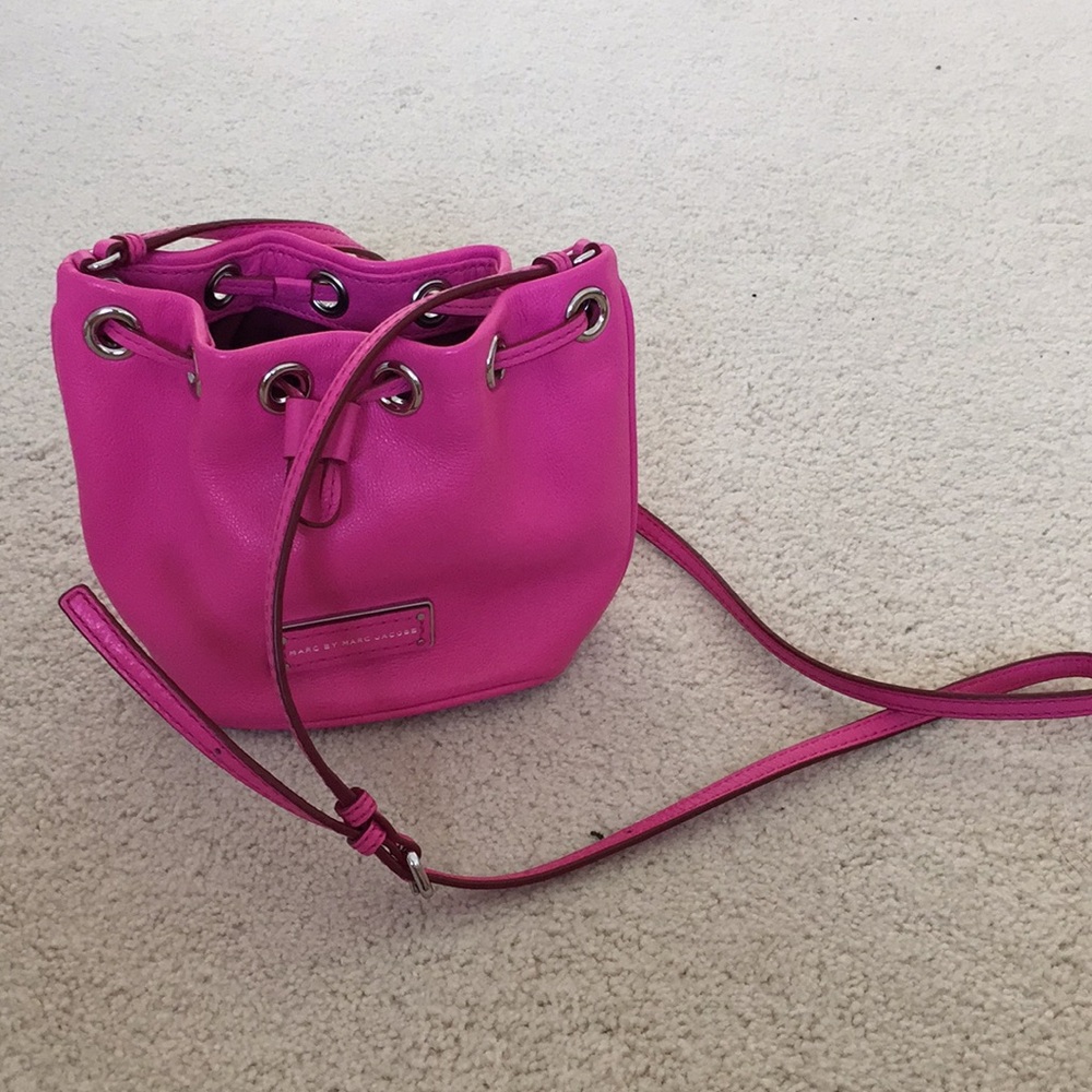 Marc Jacobs pink shoulder/Cross Body bag!!